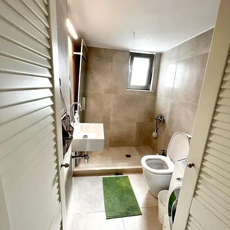 Ferienwohnung Nikaia Metro House Piräus Exterior foto